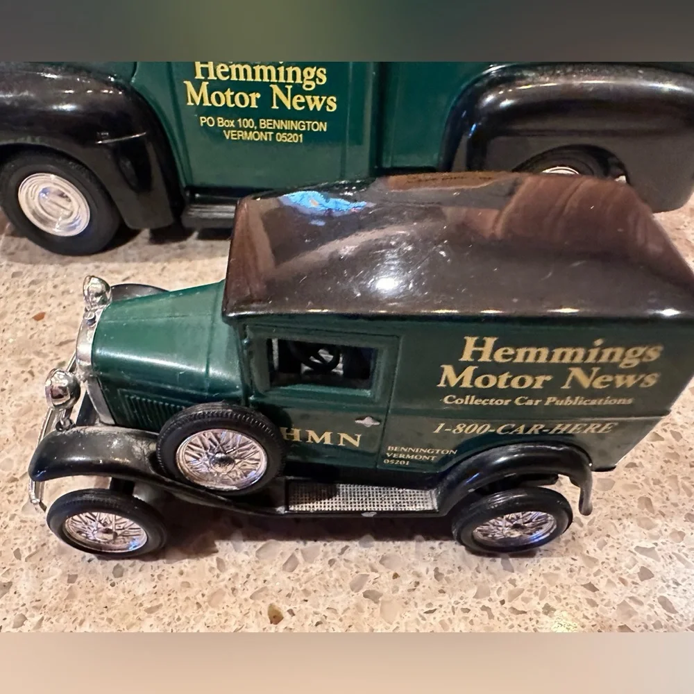 Hemmings Motor News Trucks~ Bank 1:25  And Model A Panel Delivery 1:43 Bundle - Picture 7 of 16